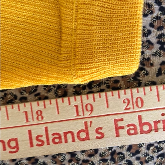 ochre turtleneck lightweight knit - Picture 12 of 13